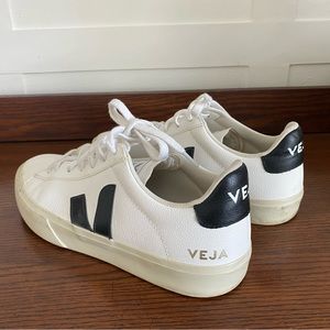 Veja Leather Sneakers Women’s